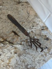 Antique Iron 5 Tine Garden Tool Or Back Scratcher
