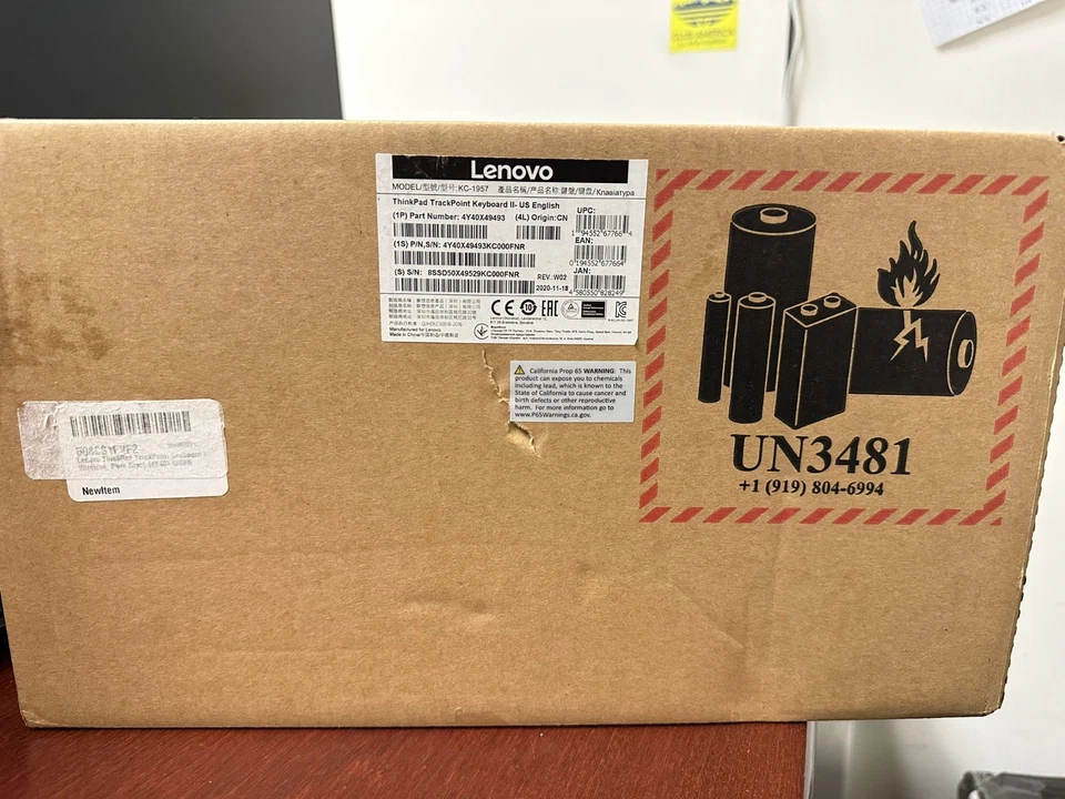 Lenovo ThinkPad TrackPoint Keyboard II (US English) - Image 2 of 2