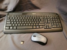 Logitech MK335 Quiet Wireless Keyboard  Mouse Combo Black/Silver