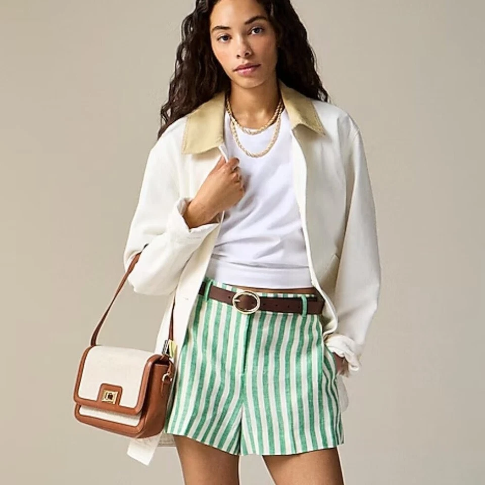 J.Crew Mujer 3" Puerto Corto en Lino Rayas Pequeño Color Trébol Brillante Foto 2 de 4