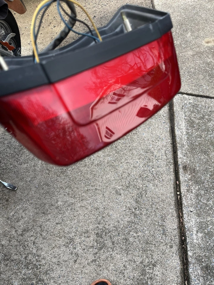 Lanterna traseira de freio traseira Yamaha Venture Royale XVZ1300D XVZ13D 1987 - Imagem 3 de 4