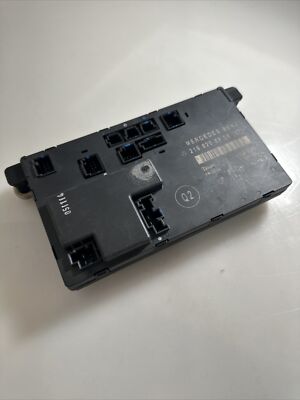 06-11 Mercedes W219 CLS550 Door Control Module Front Right Passenger ...