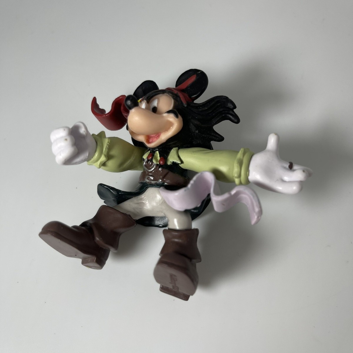 MICKEY MOUSE Jack Sparrow Pirates of the Caribbean Disney