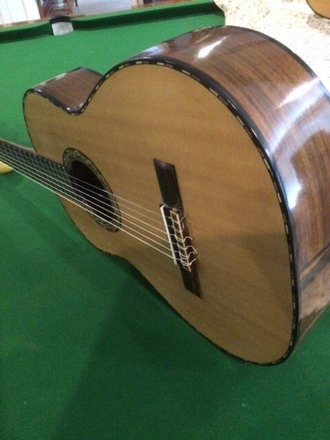 CLASSICAL ACOUSTIC GUITAR - image 3 of 4