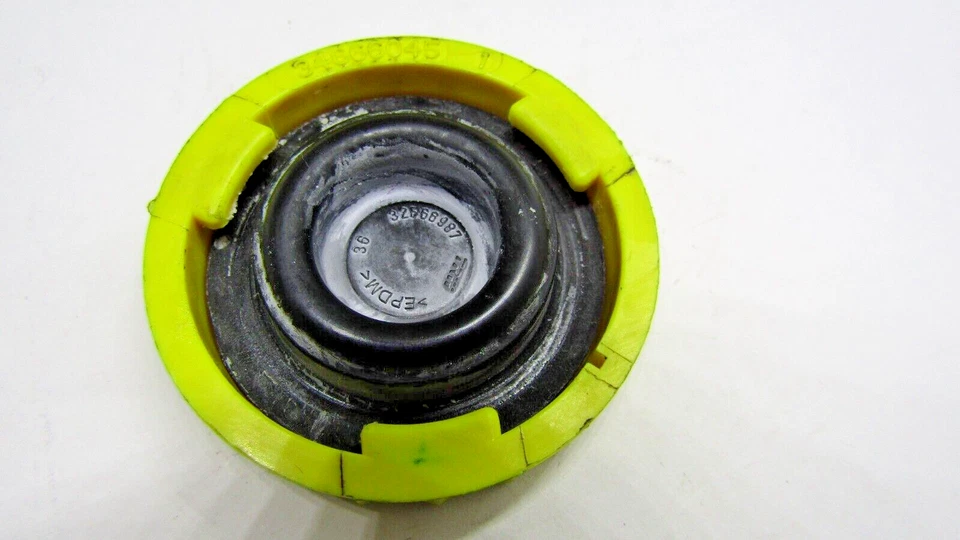 34666045 Cubierta de tapa de cilindro maestro de freno para Chrysler Dodge Plymouth OE Foto 4 de 4