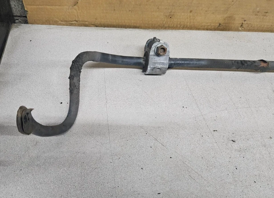 Barra estabilizadora trasera Mercedes-Benz Clase S S500 2001-2006 OEM Foto 2 de 4