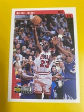 D37828  1997-98 Collector's Choice #23 Michael Jordan  BULLS CARD 