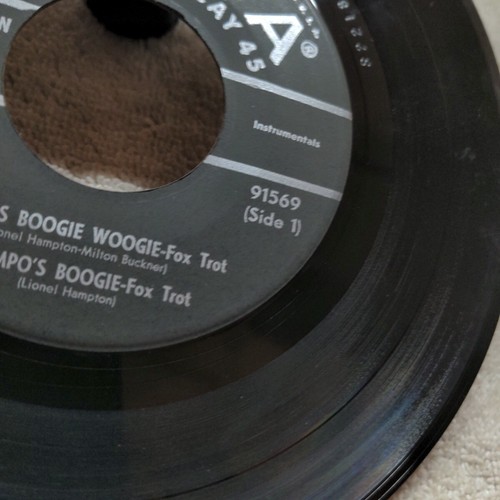 45 RPM Hamp's Boogie Woogie Lionel Hampton Decca ED-720 Picture Cover - Picture 6 of 19