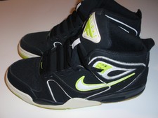 nike flight falcon size 12
