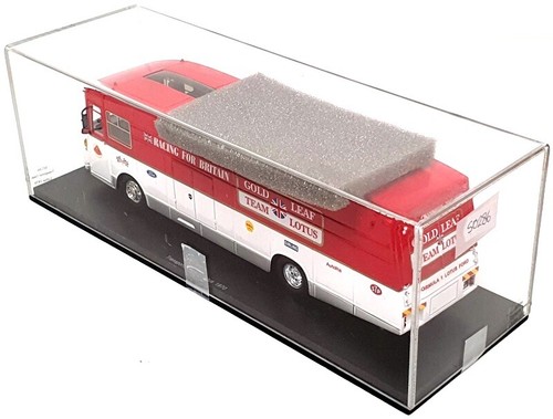 Spark 1/43 Scale S0286 - 1970 F1 Lotus Transporter Truck Gold Leaf Red/White - Picture 5 of 5