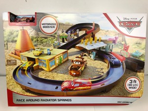 race around radiator springs playset