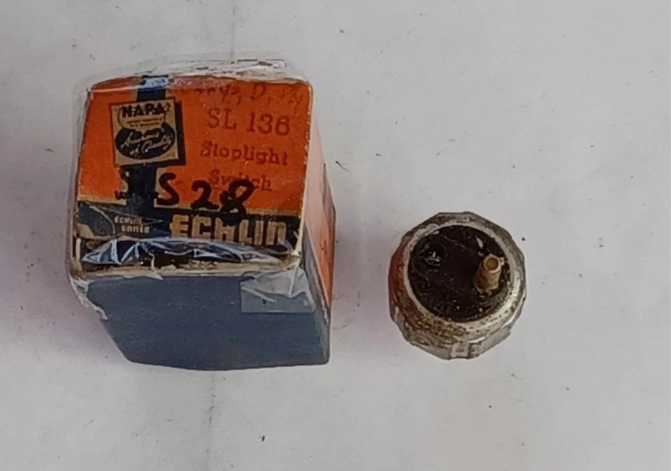 Interruptor de semáforo Echlin SL136 Chrysler Dod Ply DeSoto Farg 1951-55 réplica 1450377 Foto 3 de 4