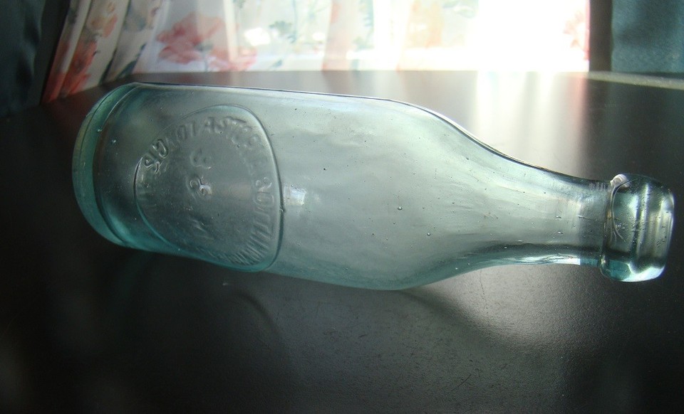Antique S & M-ASTORIA BOTTLING WORKS-LONG ISLAND CITY Soda Bottle ...
