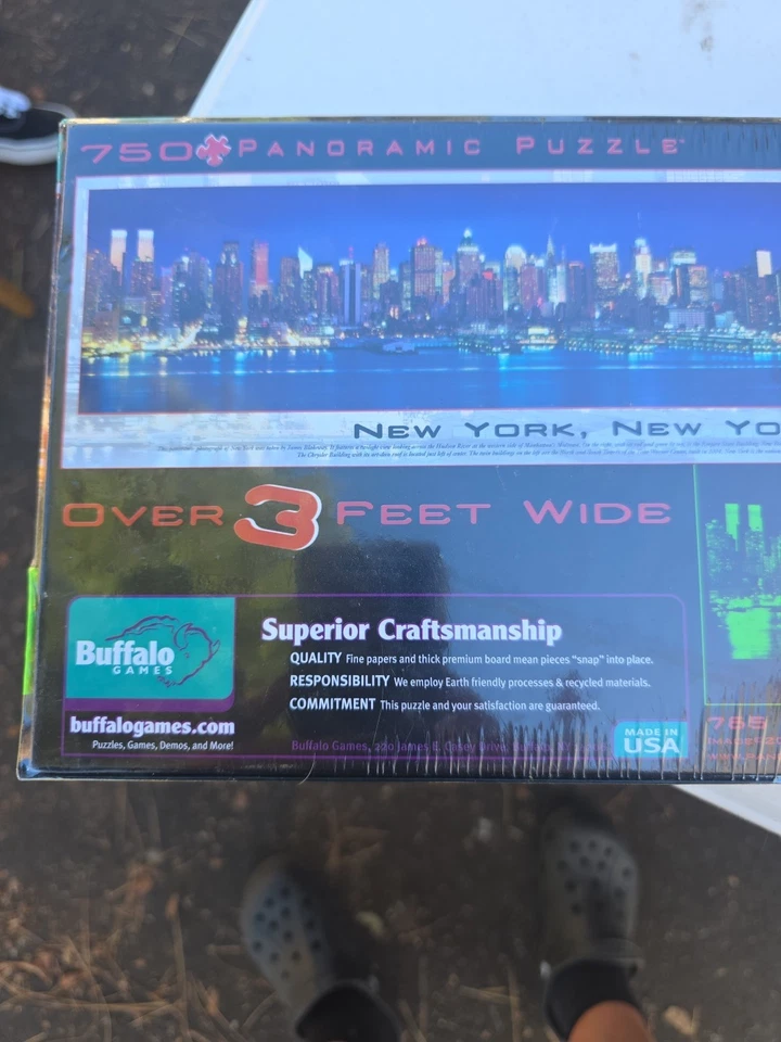VTG NEW NY Skyline Pre 911 Panoramic Puzzle Glow In The Dark Twin Towers 3ft  - Image 3 of 4