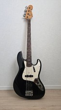 Équipé de Fender Japan JB62 / Pure Vintage 62 PU