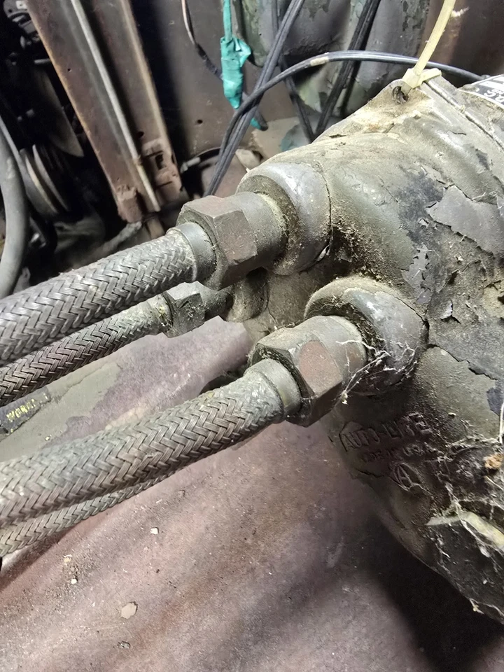 M38A1 24V 自动轻质军事分销商和插头电线 — 第 3/4 张图片