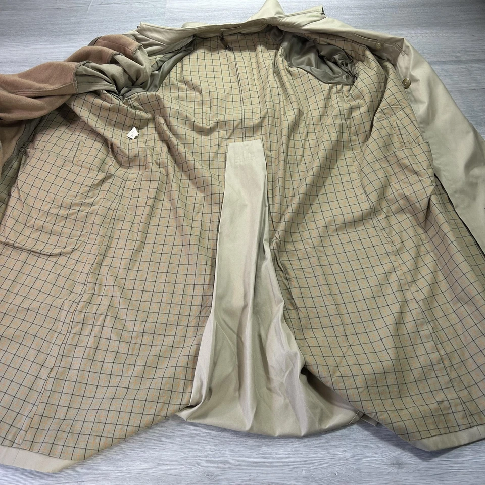 Sanyo Trench Coat Mens 42R Tan Double Breasted Belted Made in Japan Wool Liner - Image 4 of 4