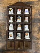 Decorative Wall Hanging Wooden 15 Thimble Display + 12 Thimbles Tenn, Va. Beach