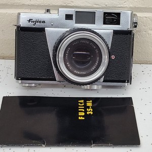 [動作確認済]　Fujica 35-ML　35mmフィルムカメラ How to use Fujica 35-ML 1950s Japanese Vitessa Camera - YouTube