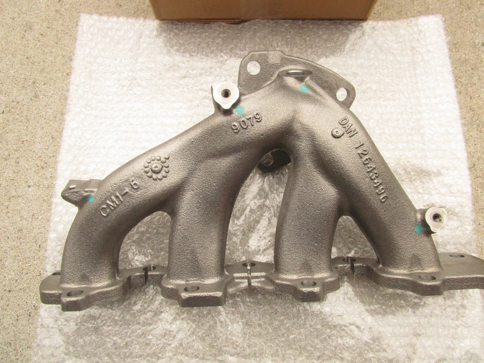 08-17 COLECTOR DE ESCAPE CHEVY BUICK 2.4L 4CYL OEM NUEVO P/N 12643496 Foto 4 de 4