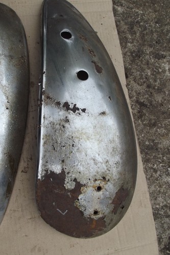 MATCHLESS G3L G80 M16 M18 PETROL TANK SIDE PANELS MAY FIT AJS 7 - Picture 3 of 4