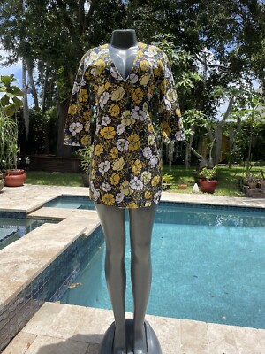 70s inspired Zara floral fitted v neck mini dress | eBay