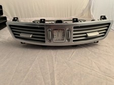Original Mercedes S Klasse W221 Luftdüse Lüftungsgitter Klima mit Uhr Borduhr Original Mercedes S Klasse W221 Luftdüse Lüftungsgitter Klima mit Uhr Borduhr