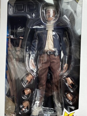 HOT TOYS Movie Masterpiece Series STAN LEE 1/6 Figure MMS327 MMS