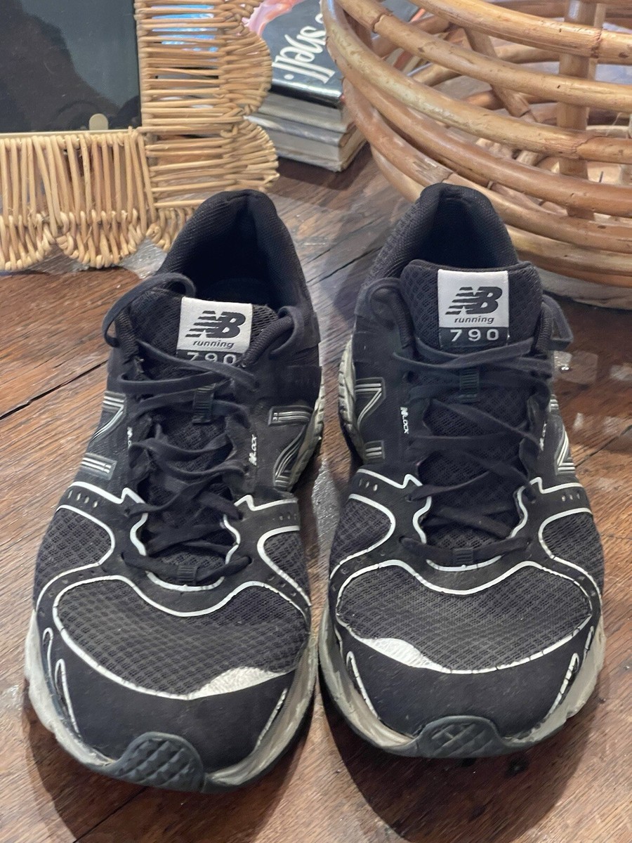 NEW BALANCE NB 790 Mens 11 Shoes Black Running Jogging Gym