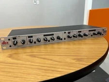 dbx Compressor Limiter Gate Processor (266XS)