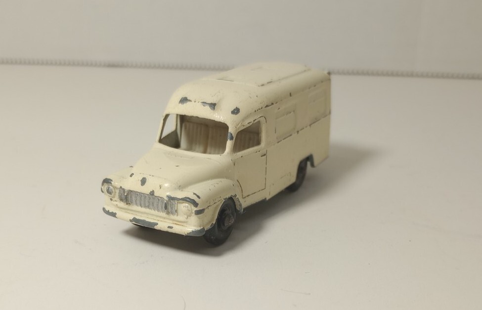 Matchbox 14 Lomas Ambulance Lesney Toy Car Vintage AJ269 | eBay