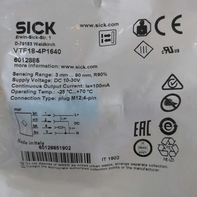 1PC NEW in box SICK Photoelectric switch VTF18-4P1640 spot stock