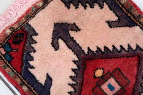 Handmade vintage Oriental rug 1.3' x 1.9' (42cm x 60cm) 1970s - 1C878 - Picture 5 of 7