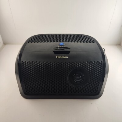 Holmes AER1  Filter Series Air Purifier Tested and Plug In 13'' x 8'' x 7''