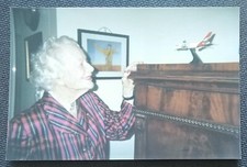 11335 Nancy Bird Australien Flugpionierin Foto original signiert