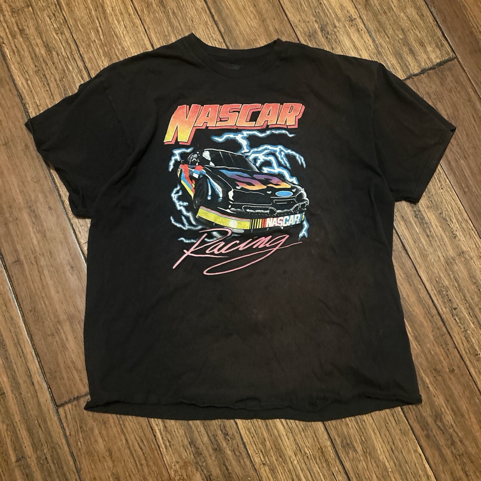 Super Cool Vintage NASCAR Tee