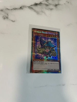 Dunkles Magier-Mädchen BLGG-DE003 Chibi Starlight Rare DE NM Yugioh - Bild 1 von 2