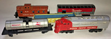 Vintage Rare 1953 Sakai Tinplate HO Train Set Japan Stalwart Hecht Co Macy’s