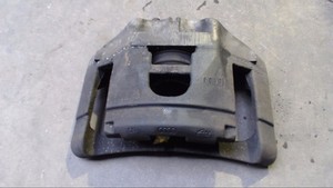 Bremssattel Vorne Links Audi A6 3.0 TDI tiptronic quattro Bj 2004 4F 1979079