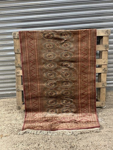 Beautiful Vintage Pakistan Wool Rug / Laine Fair Main 100% Wool - 155 X 95cm