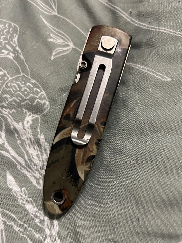 Buck USA ~ 180 Crosslock Camo Folding Knife With Gut Hook & Saw - Image 3 of 4