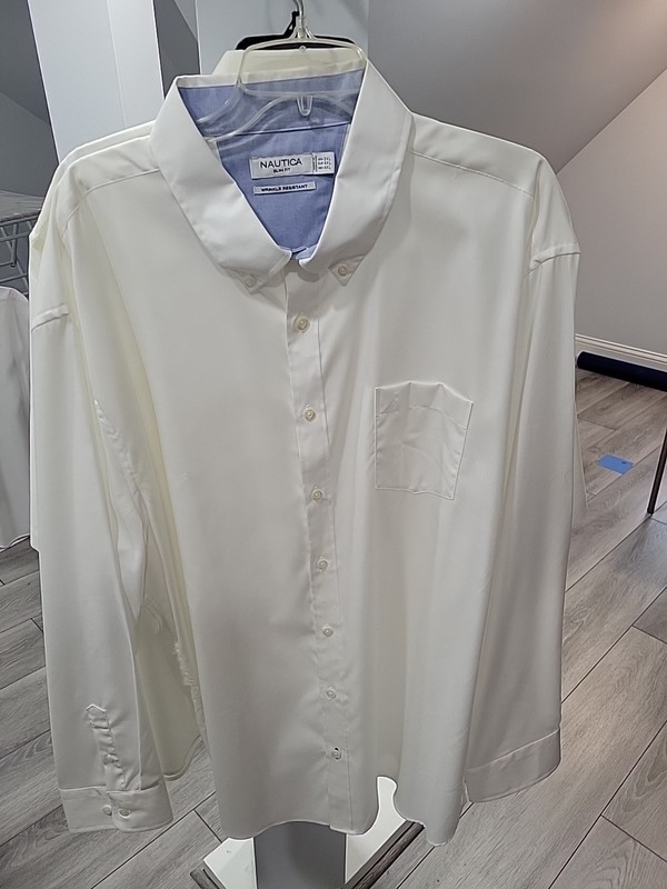 NWOT Big Mens White Shirt With Button Down Collar By Nautica Slim Fit Size 3XL