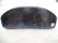 Tacho Tachometer Kombiinstrument Audi A4 B5 V6 2.8 8D0919860G