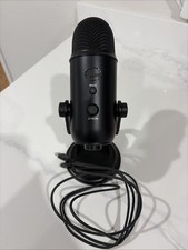Blue Yeti Professional Multi-Pattern Black USB Condenser Microphone 888-000527