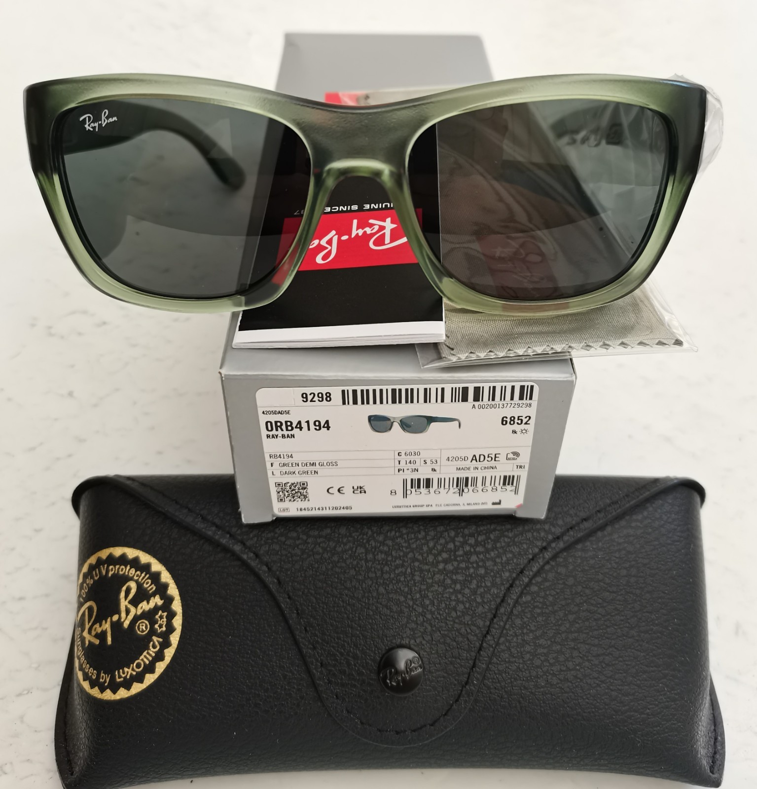 BNIB RAY-BAN RB4194 6030 WAYFARER GREEN DEMI GLOSS/DARK GREEN 53[]17 140 3N