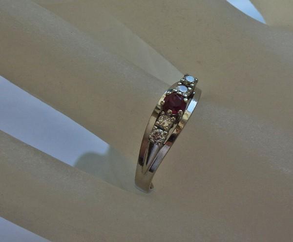 Brilliant ring ring with ruby diamond in 14kt 585… - image 3