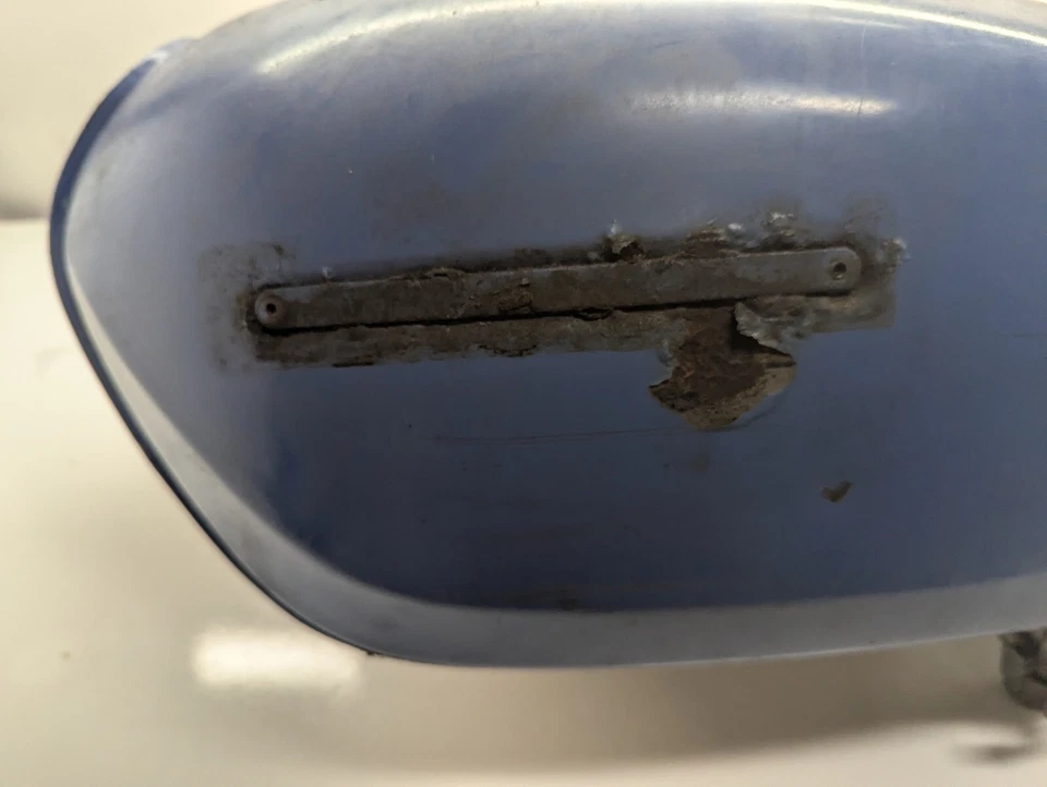 Kawasaki KZ750 B, tanque de gasolina doble 51001-106-4F, tanque de combustible y tapa OEM 1976-1979 Foto 2 de 4