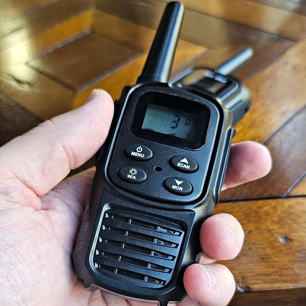 LONG RANGE WALKIE TALKIE 2 SET USB-C RECHARGEABLE LED FLASHLIGHT FRS VOX NOAA