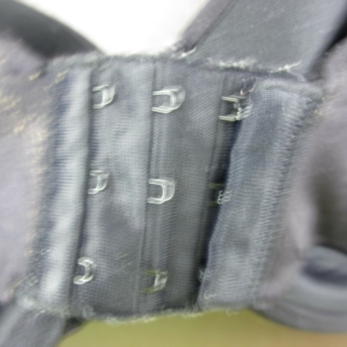 Vanity Fair Bra Size 38DD Black Padded Underwire Adjustable Clasp Back *Note - Picture 7 of 8