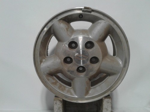 Used Wheel fits: 1999 Chevrolet Blazer s10/jimmy s15 4x4 15x7 aluminum opt PA3 5